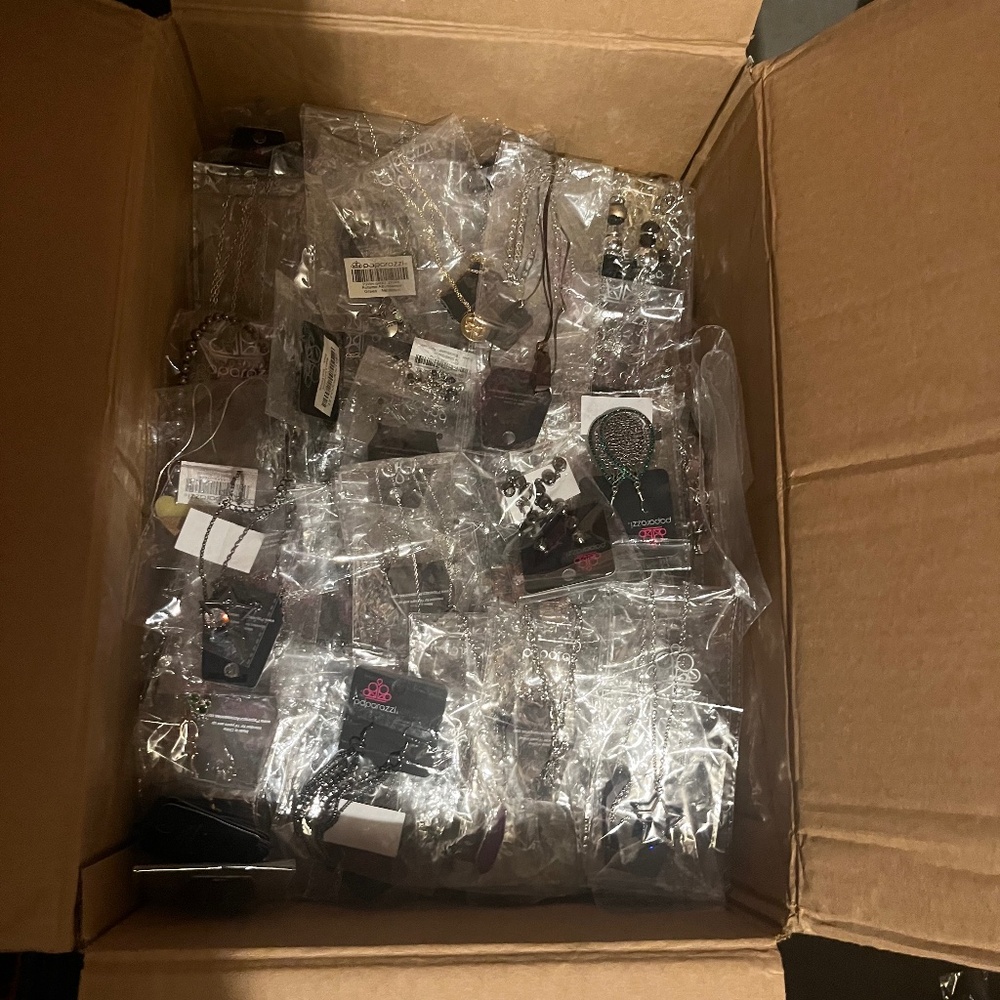 Paparazzi fashion jewerly